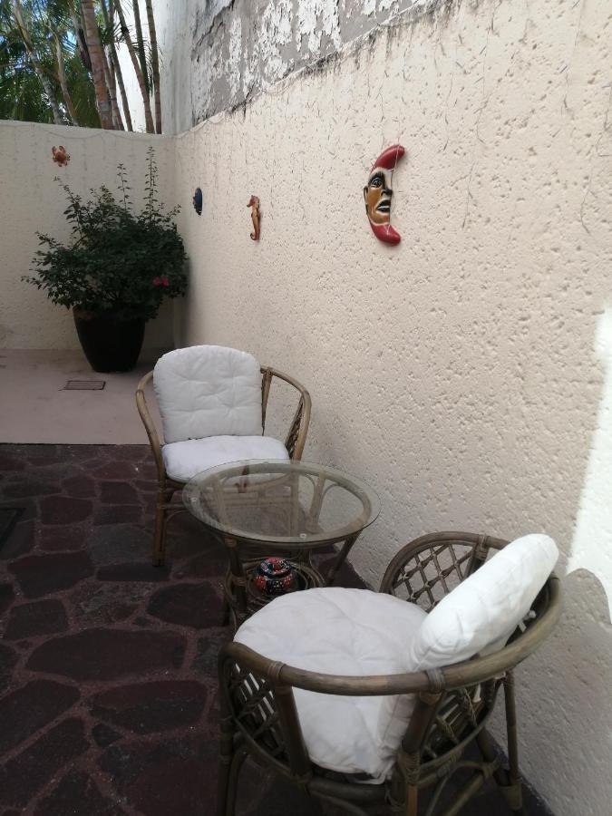 Casa Dahlia 2 Bed & Breakfast Mazatlan Exterior photo